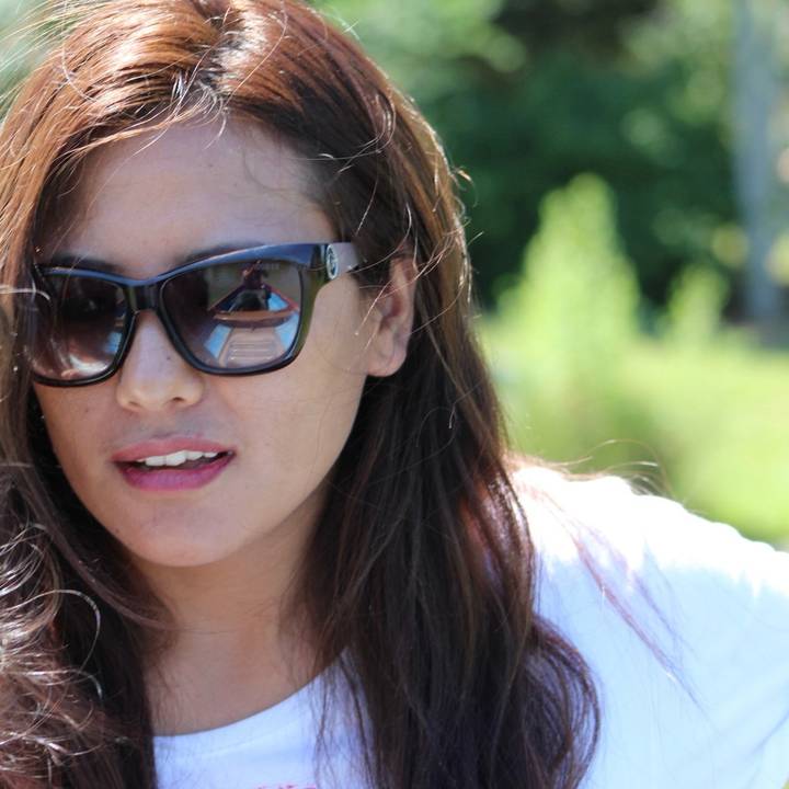 Jade གཡང་ཊི།