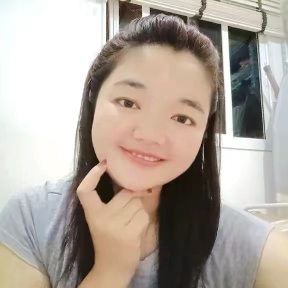 กุหลาบสีแดง🌹