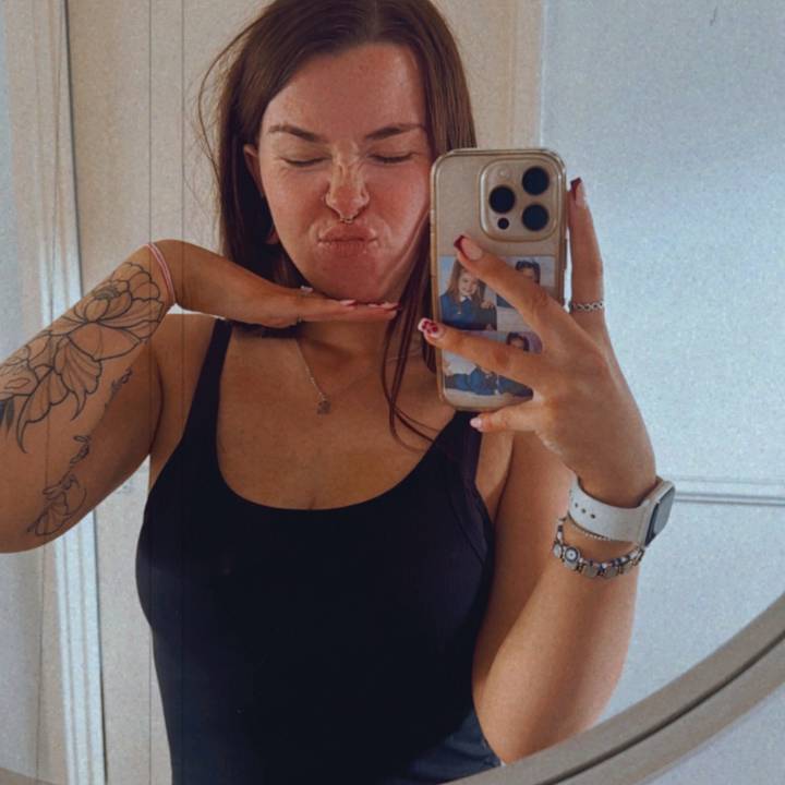 R A C H E L 🦇🍒