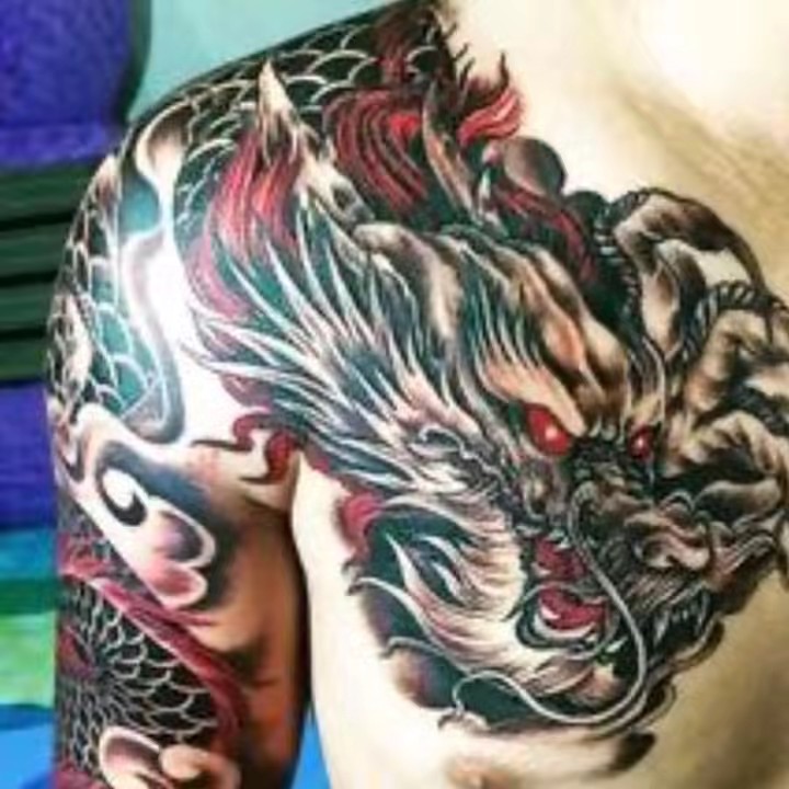 ꧁꫞Damien Vahala꫞꧂