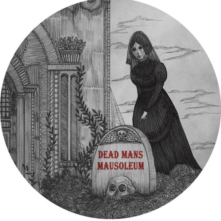 DeadMansMausoleum