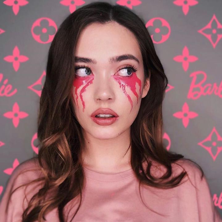 Соня Хромова