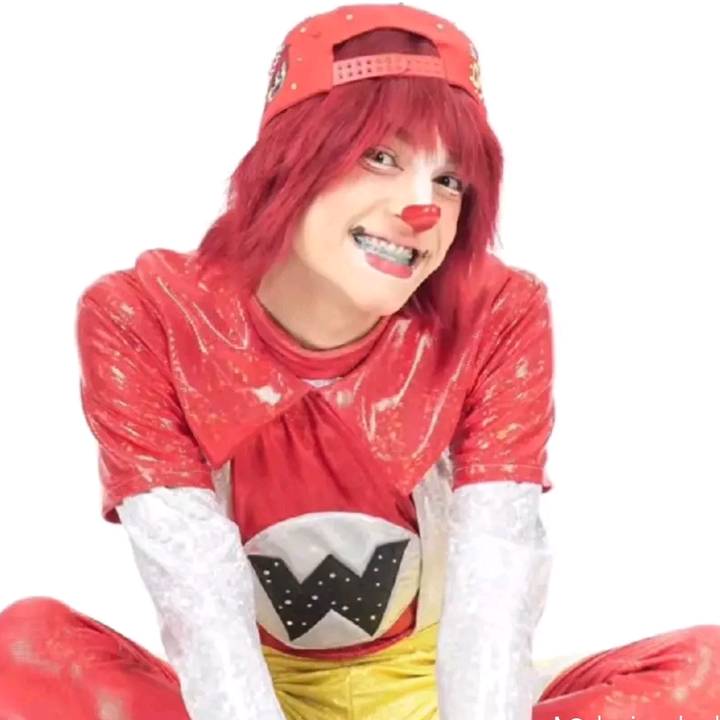 ✩*⢁✧ 𝑤𝑖𝑙𝑦𝑘𝑖𝑙𝑙𝑎✧⡠*✩