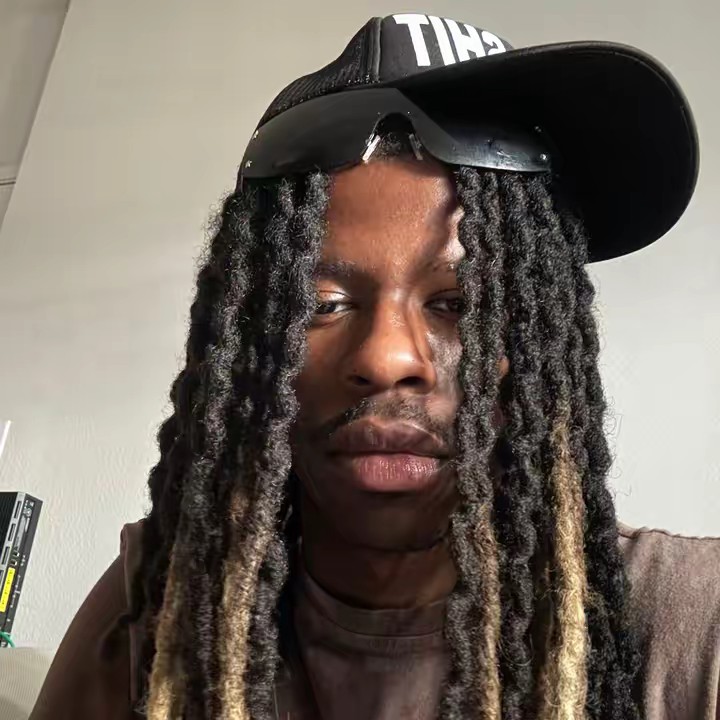 Tray