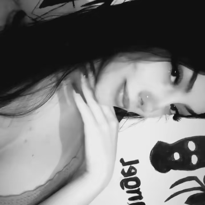 Nuu, é a Manu 🕷️