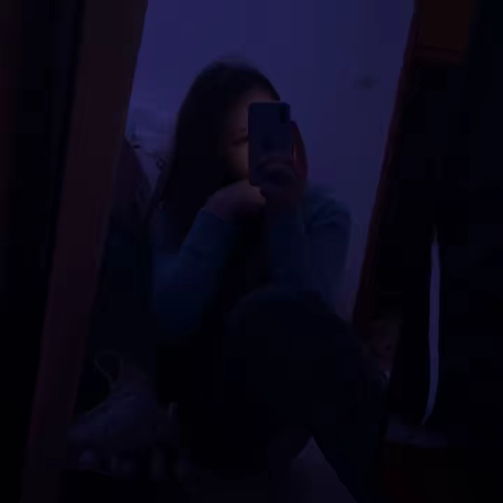 𝑹𝑶𝑴𝑨𝑵𝑬'🧞‍♀️