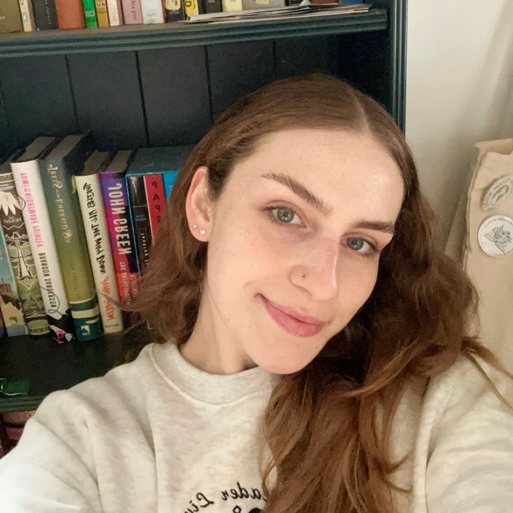 Steph Marie Likes Books