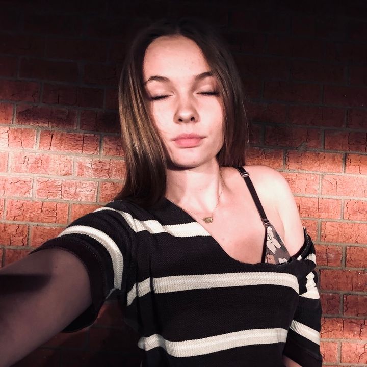 𝐵𝓇𝑜𝑜𝓀𝑒 𝐿𝑜𝓌𝑒 ᥫ᭡