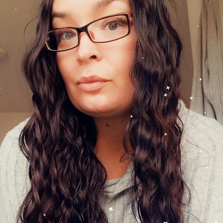 Kelly Davis 📖 📚