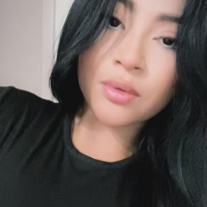 mia_lopez_52