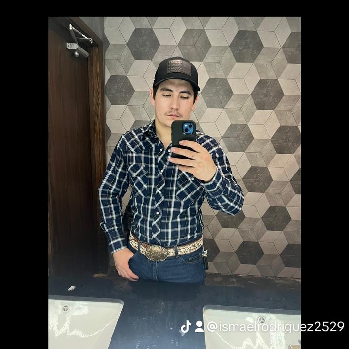 Ismael Rodriguez2525