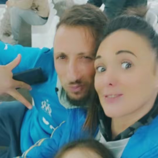 Yacine🇩🇿🇩🇿🔵⚪⚽