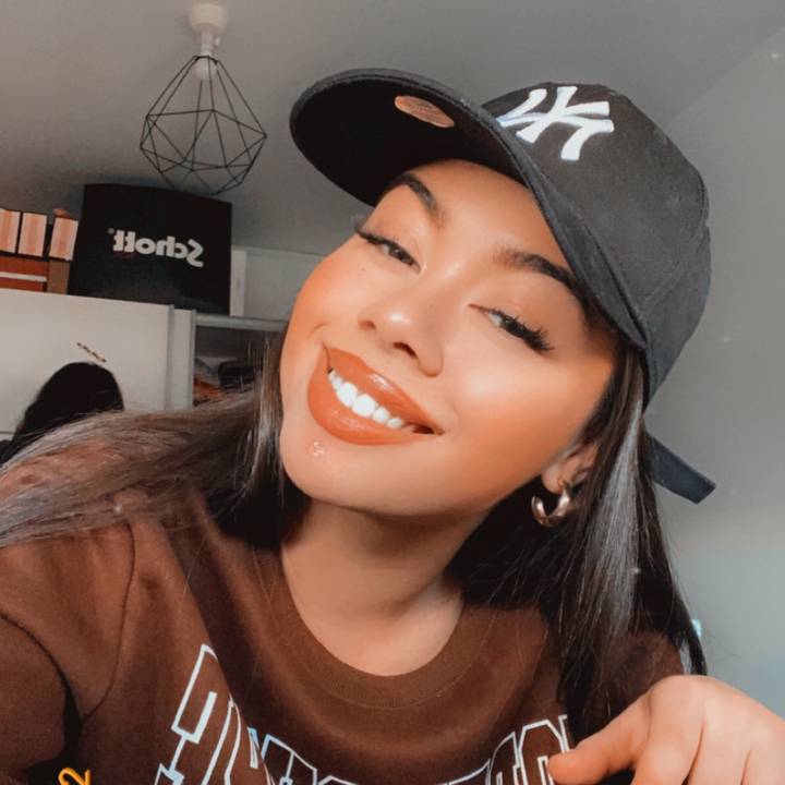 𝐿𝑒𝒾𝒶_𝒯𝑒𝒽𝒶𝓃𝒾𝑒