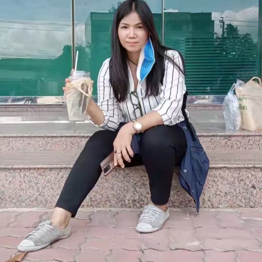 พัชราภรณ์ วงค์โสม  ค