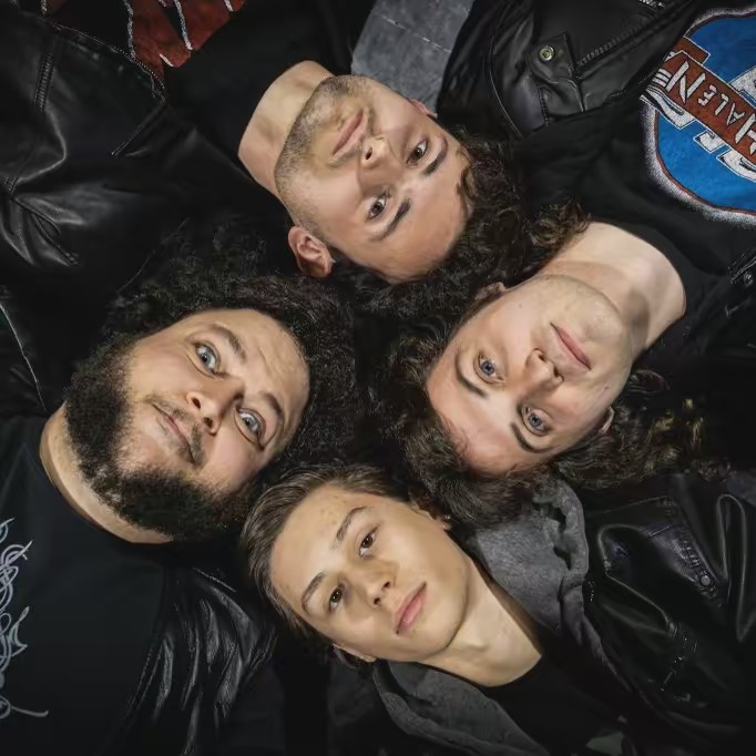 AMHband