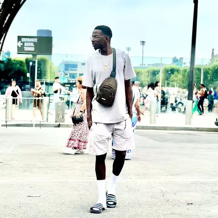 Harouna de Paris🙏🇧🇫🇨🇮