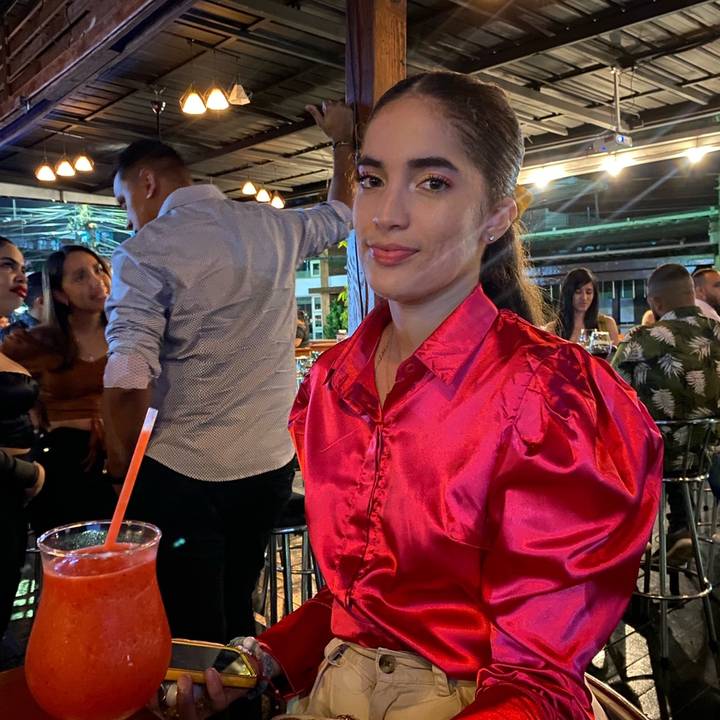 𝓛𝓾𝓵𝔂 𝓜𝓾𝓷̃𝓸𝔃 👸🏼✨