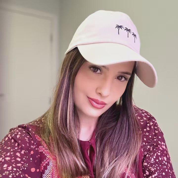 larissaalbuquerqu1086