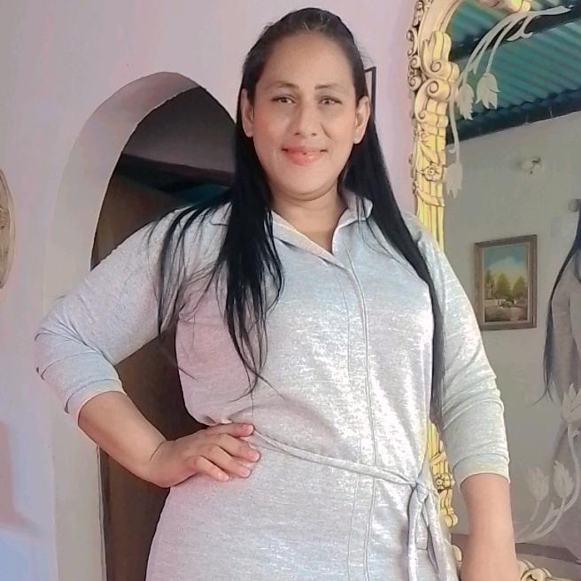 🇻🇪katiuska navarro🇻🇪