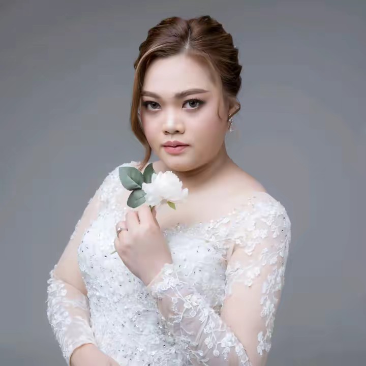 🐷♡ โฟร์ รีวิว ♡🐷 ขายทุกอย่าง