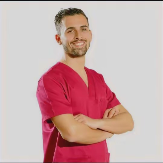 Dr. Andrea Pettirossi