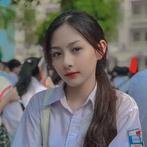 Huyền Phương🍀