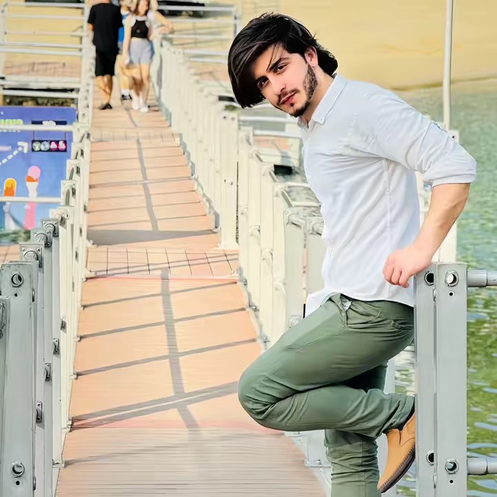 🌷❤Iqbal❤️🥰gran❤️🥰