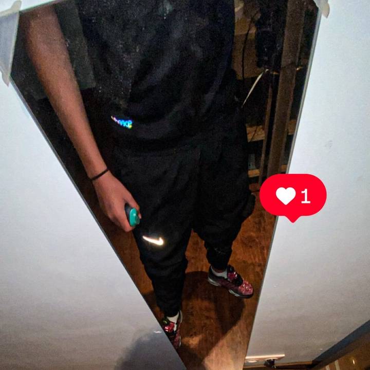 𝐔𝐧𝐤𝐧𝐨𝐰 ⌚️