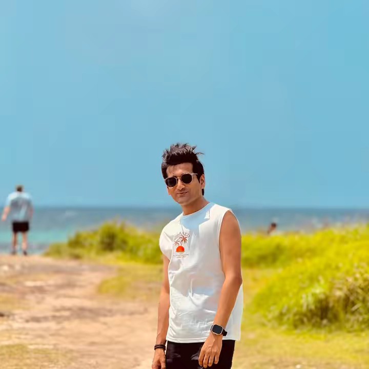 Adil in Korea🇰🇷