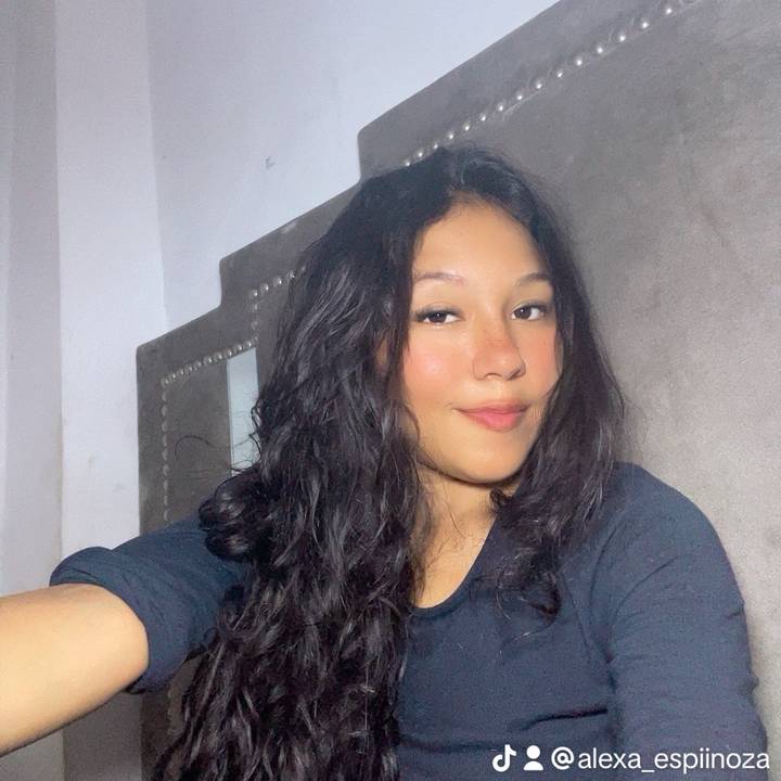 Alexandra Espiinoza🛍️👑💖