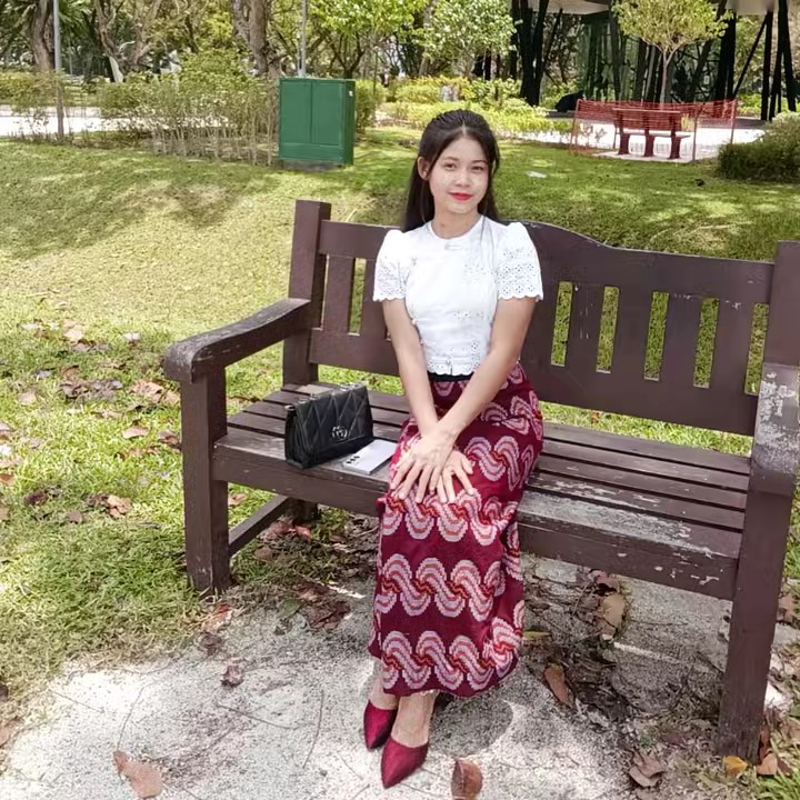 Chaw Su Hlaing🤎🌻