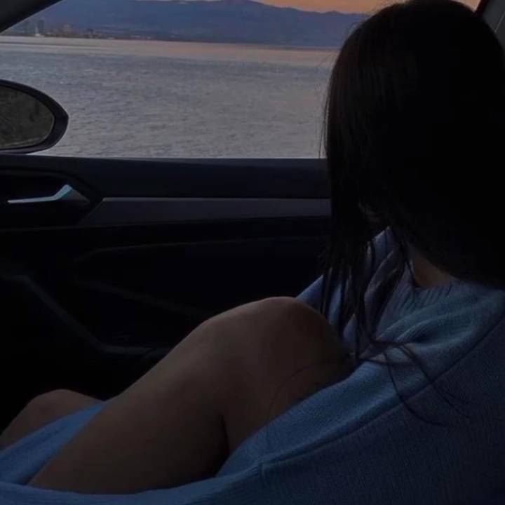 🧃🖤sad girl🧃🖤