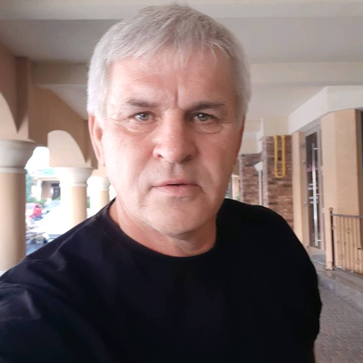 Журавлев Сергей