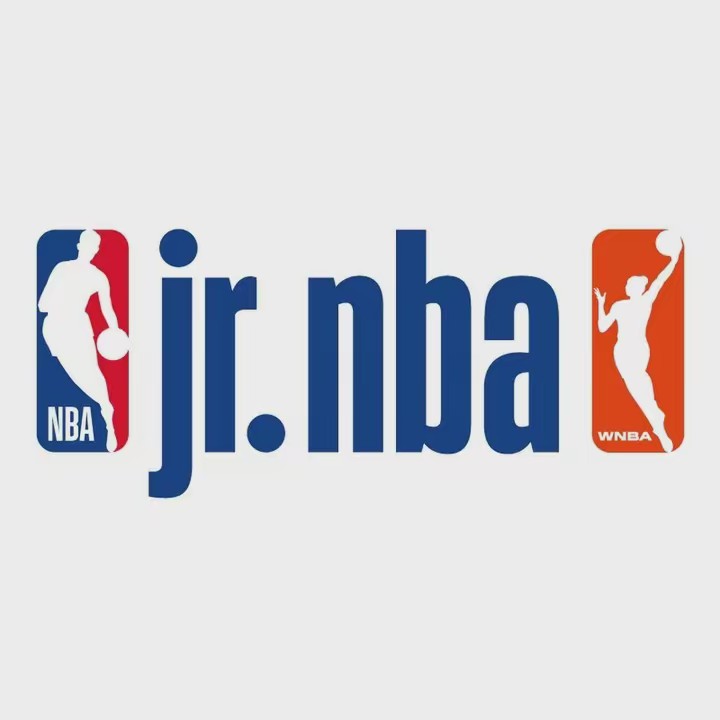 jr. nba Latino