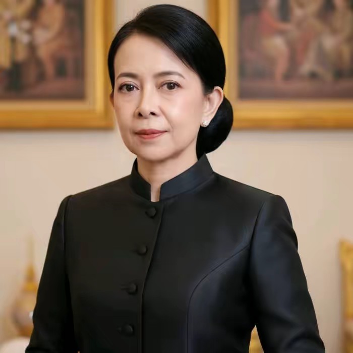 พี่อ๋อย ตะกร้าติ๊กต๊อก