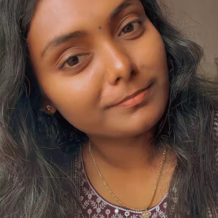 𝐓.𝐕.𝐒𝐚𝐫𝐚𝐬𝐰𝐚𝐭𝐡𝐢🪐