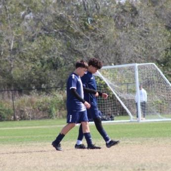 Adildoesntlikefortnite🥶