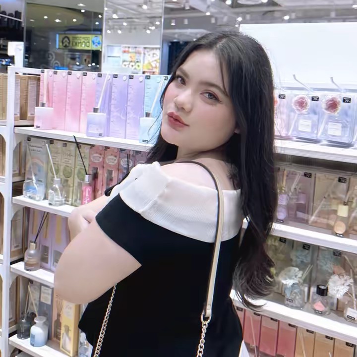 เจนนี่ป้ายยาสาวอวบ