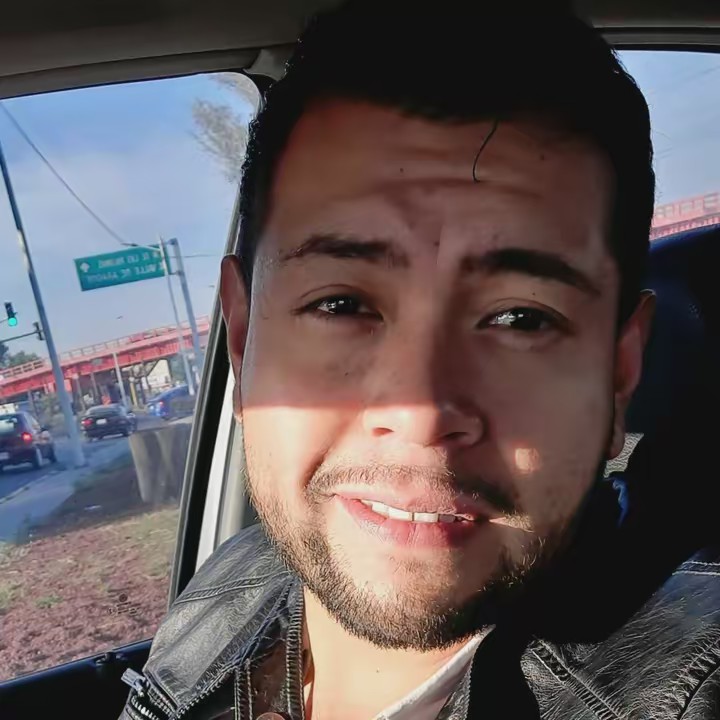 Isaac Gämez 10/28 El Lic D L57