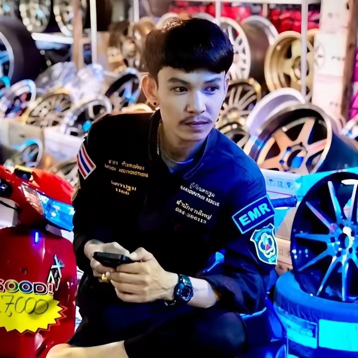 เผือกน้อย ร้อยลีลา 👨🏻‍⚕️