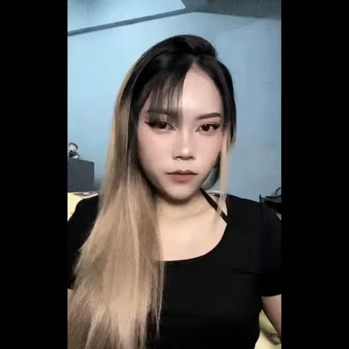 ฟ้าใส ชอบรีวิว