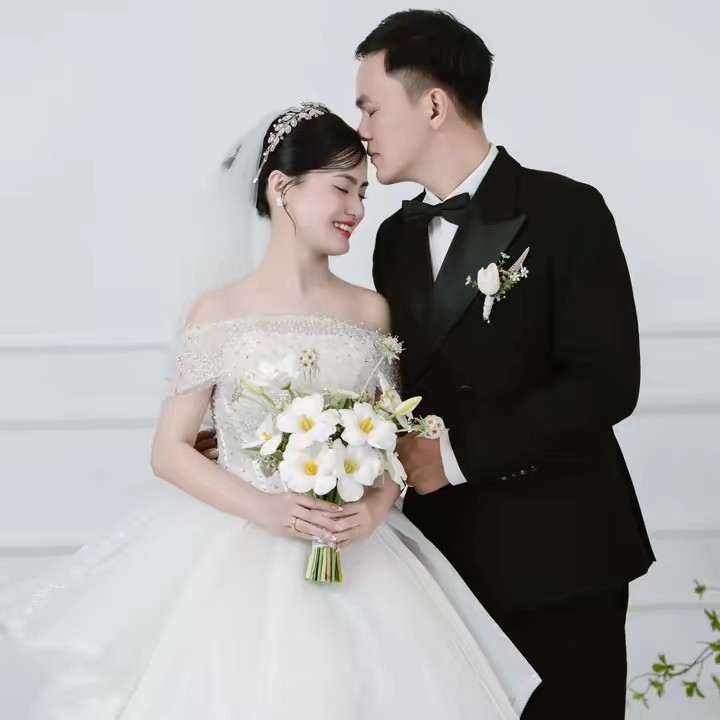 Hoài Thu 🐍♥️Windy🐍