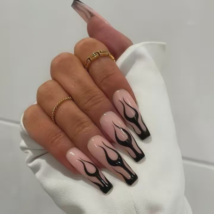 Flo's Press on Nails