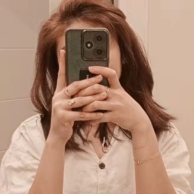 kia sᴜᴛʀɪsɴᴀ🇮🇩✦🇸🇦