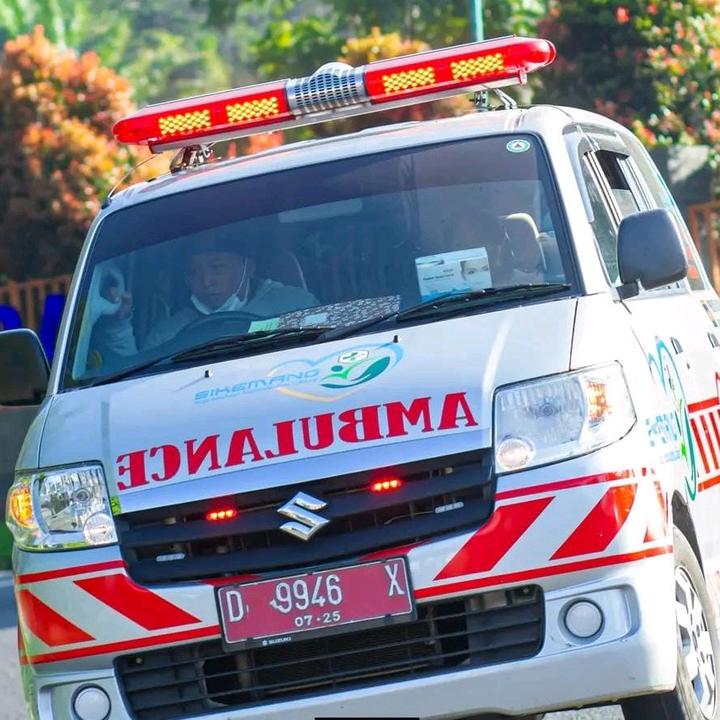 ambulance cikidang