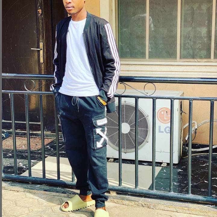 𝕆𝔽𝔽𝕀ℂ𝕀𝔸𝕃_𝔽𝕏3