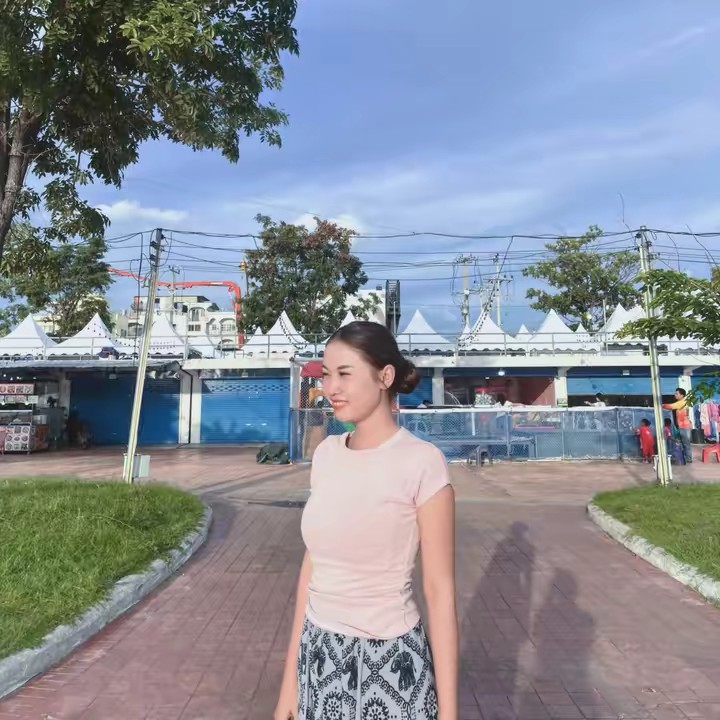 เราชื่อตั้น