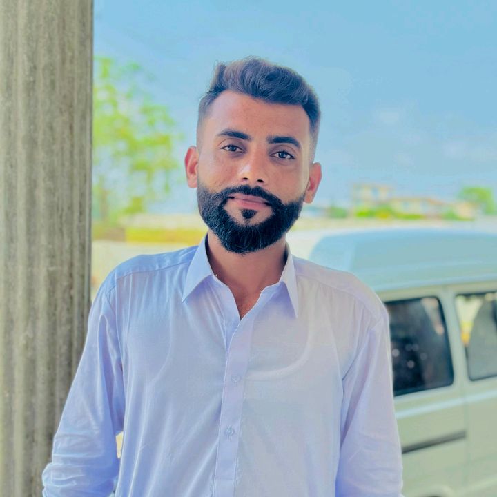 ملک ادریس اعوان