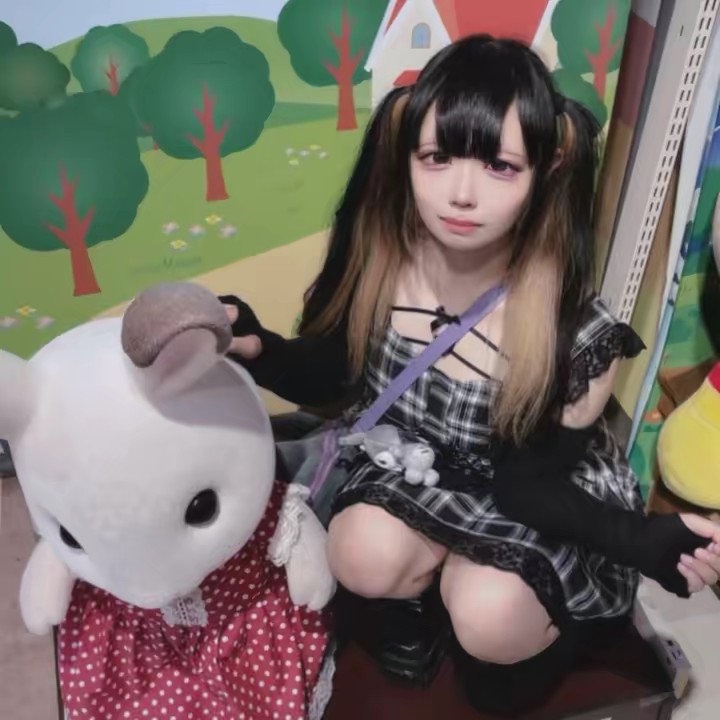 りあᙏ̤̫͚*⑅♥︎