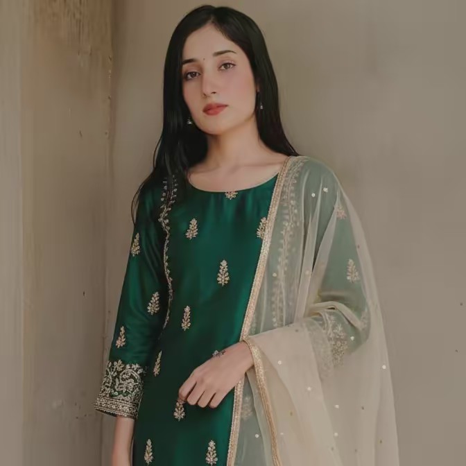 ️ℛ𝓊𝓀𝒽𝓈𝒶𝓃𝒶 𝓂𝒶𝓁𝓁𝒶𝒽